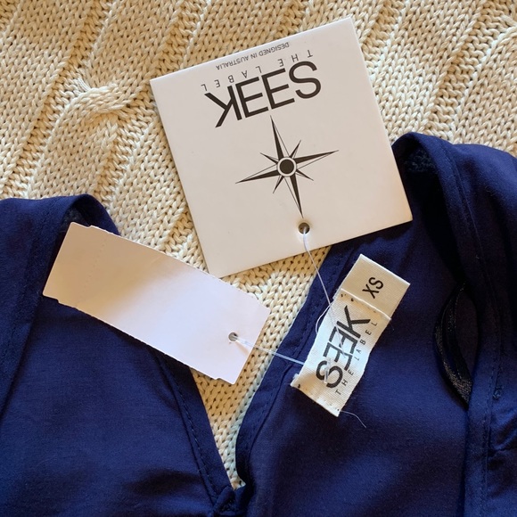 NWT SEEK The Label Embroidered Top - Picture 5 of 5